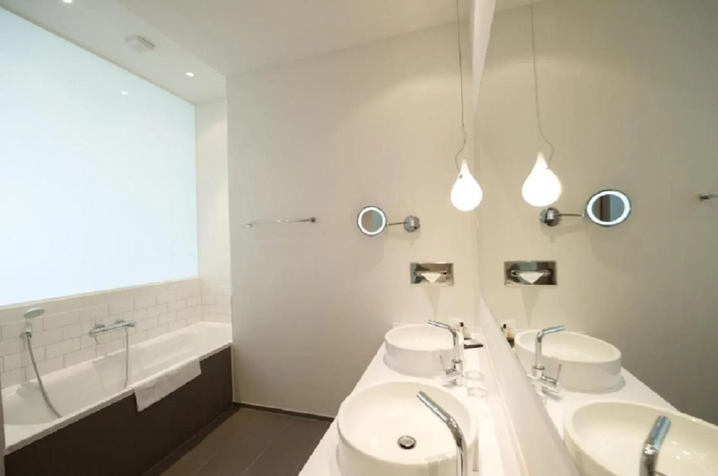 Wyndham Garden Berlin Mitte Hotel